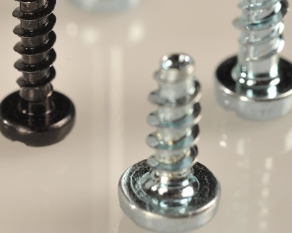 Screws self tapping for plastic